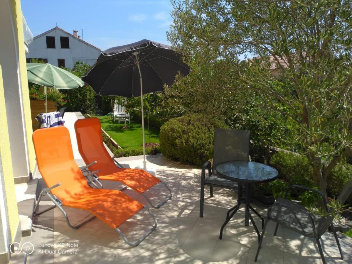 Ana Rooms Đảo Krk Ngoại thất bức ảnh